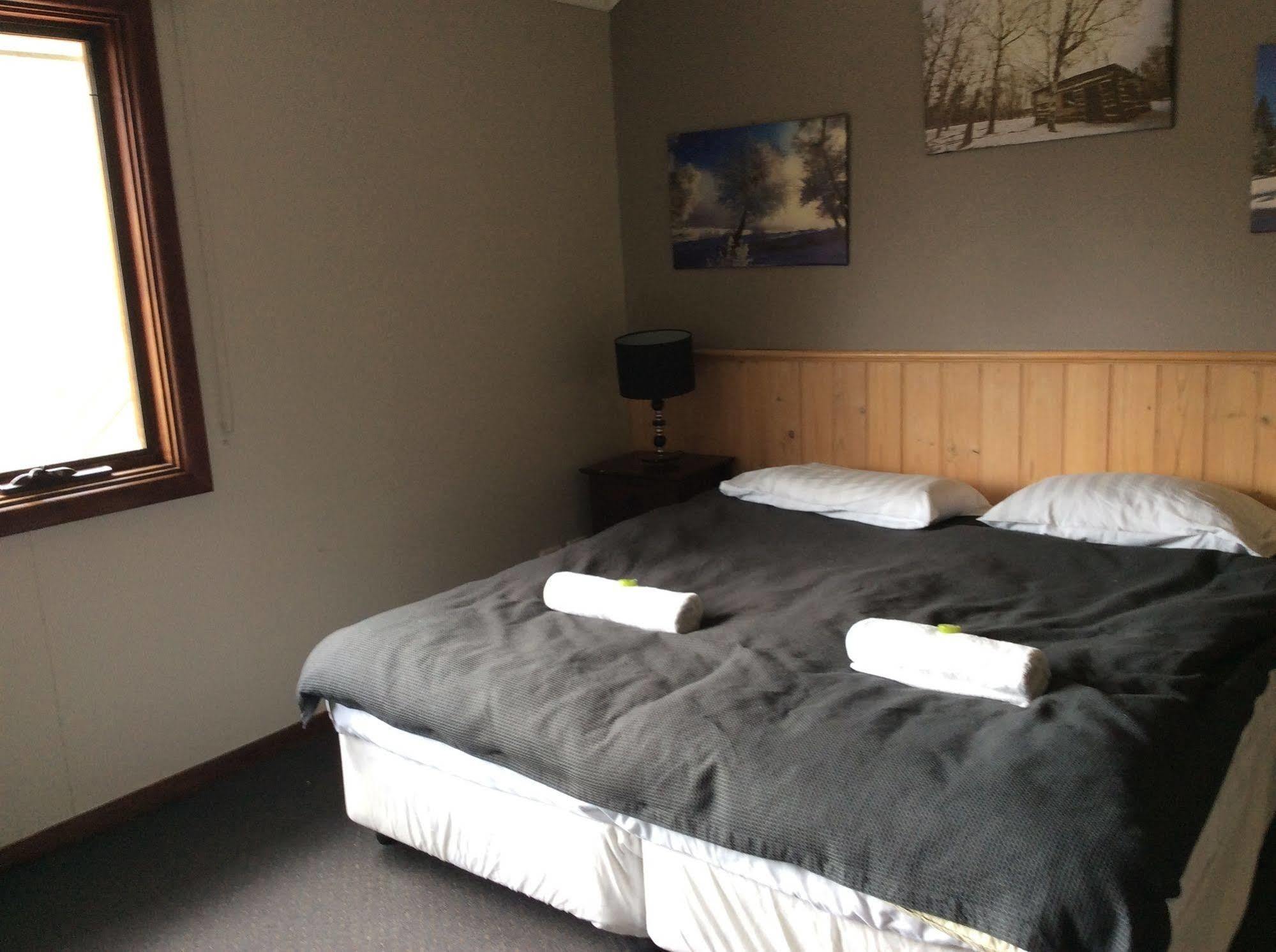 Winterhaus Lodge Thredbo Village Екстер'єр фото