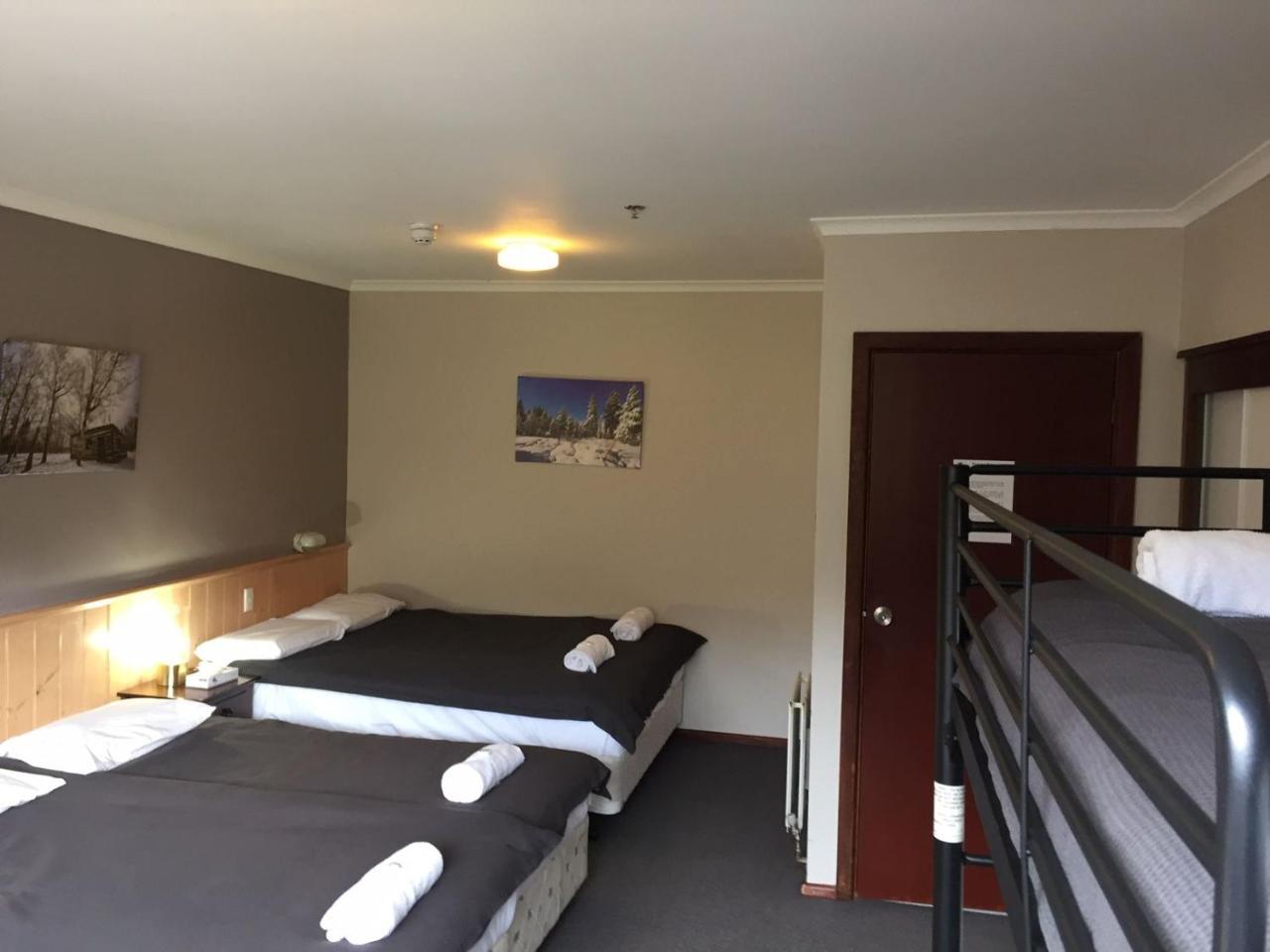 Winterhaus Lodge Thredbo Village Екстер'єр фото